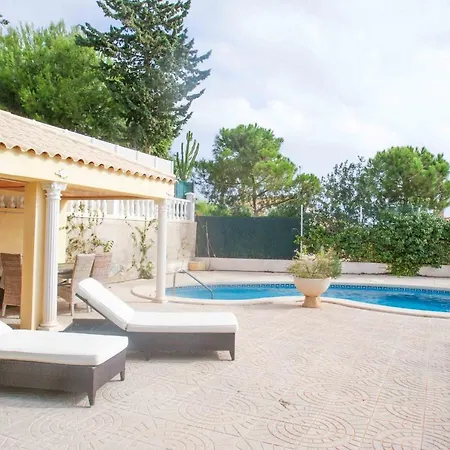 Catalina Villa *
