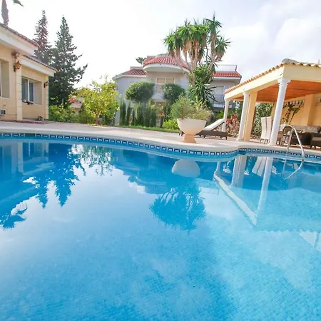 Catalina Villa